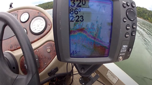  Fish Finder for Trolling Motor: How to Combine to Enjoy Fishing