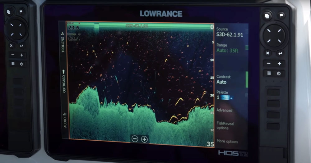 you'll be able to view real-time sonar images on your fish finder display